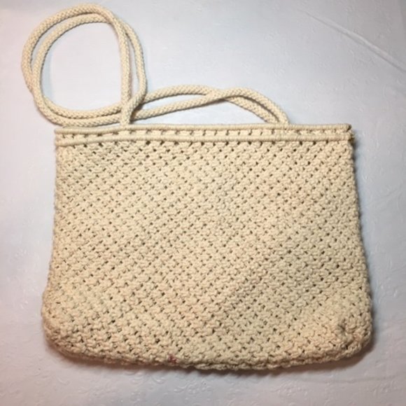 Lovely Hand Crocheted Cotton Floral Shoulder Bag 13"x9.5" - Picture 3 of 6
